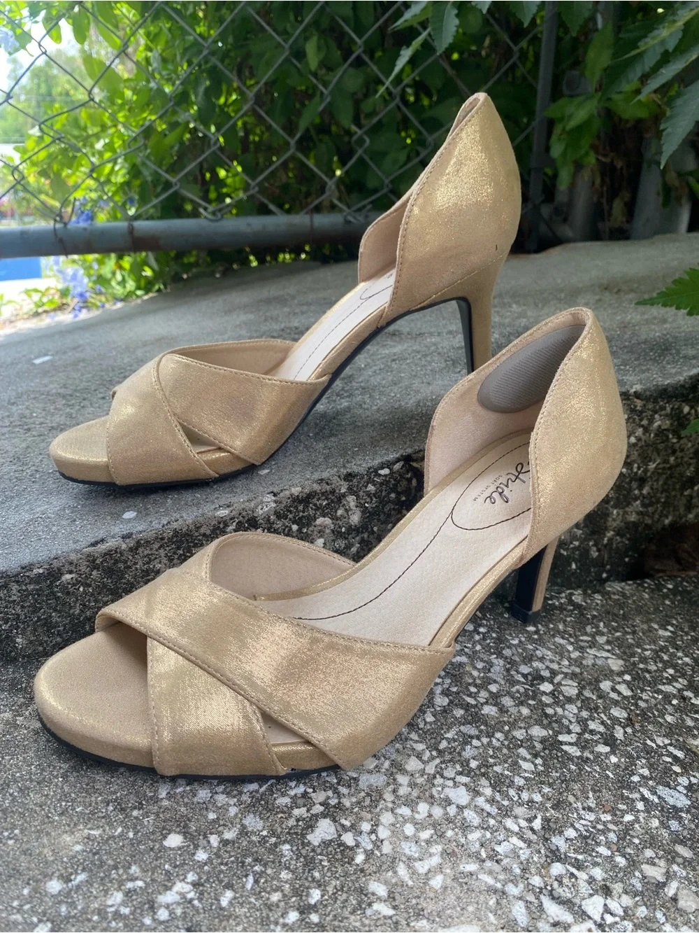 Lifestride Champagne Gold Metallic Peep-Toe Cross-Strap Heels
